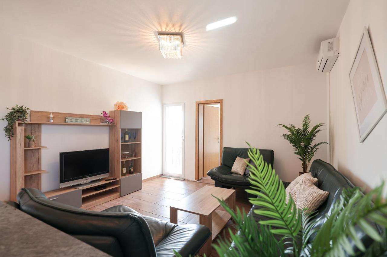 Apartmán Miky Vrsi
